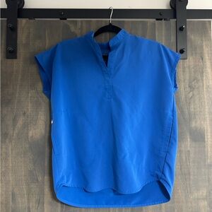 Figs Rafaela scrub top! Royal blue